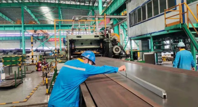 大明泰安加工中心高質量滿足客戶開平需求